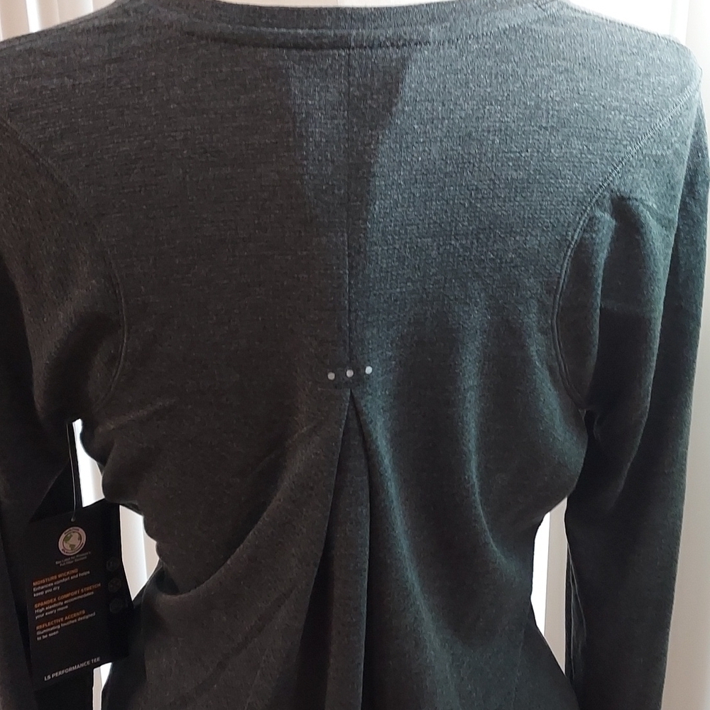 Avia performance tee size M 8-10 new with tag - Picture 10 of 16